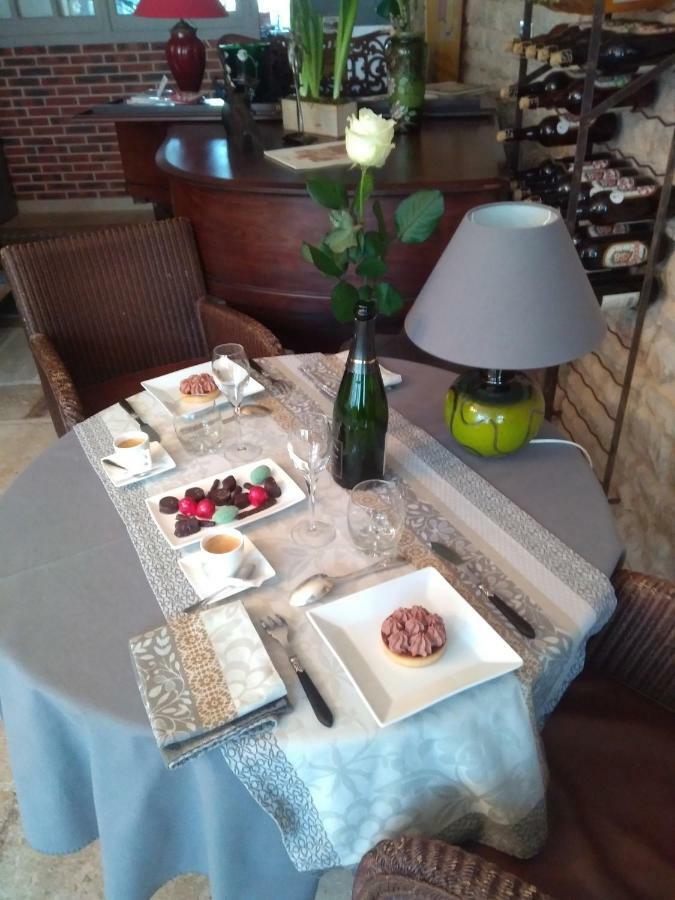 Le Piano Hotel Biesles Buitenkant foto